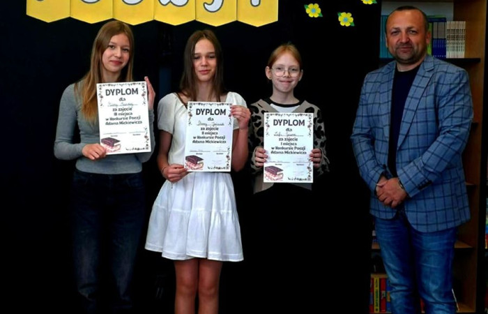 Świeczka dla mistrza Adama 