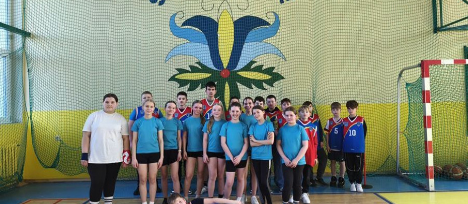 Koszykarskie emocje w Studzienicach